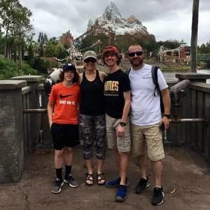 Meet your Posher, Vicki